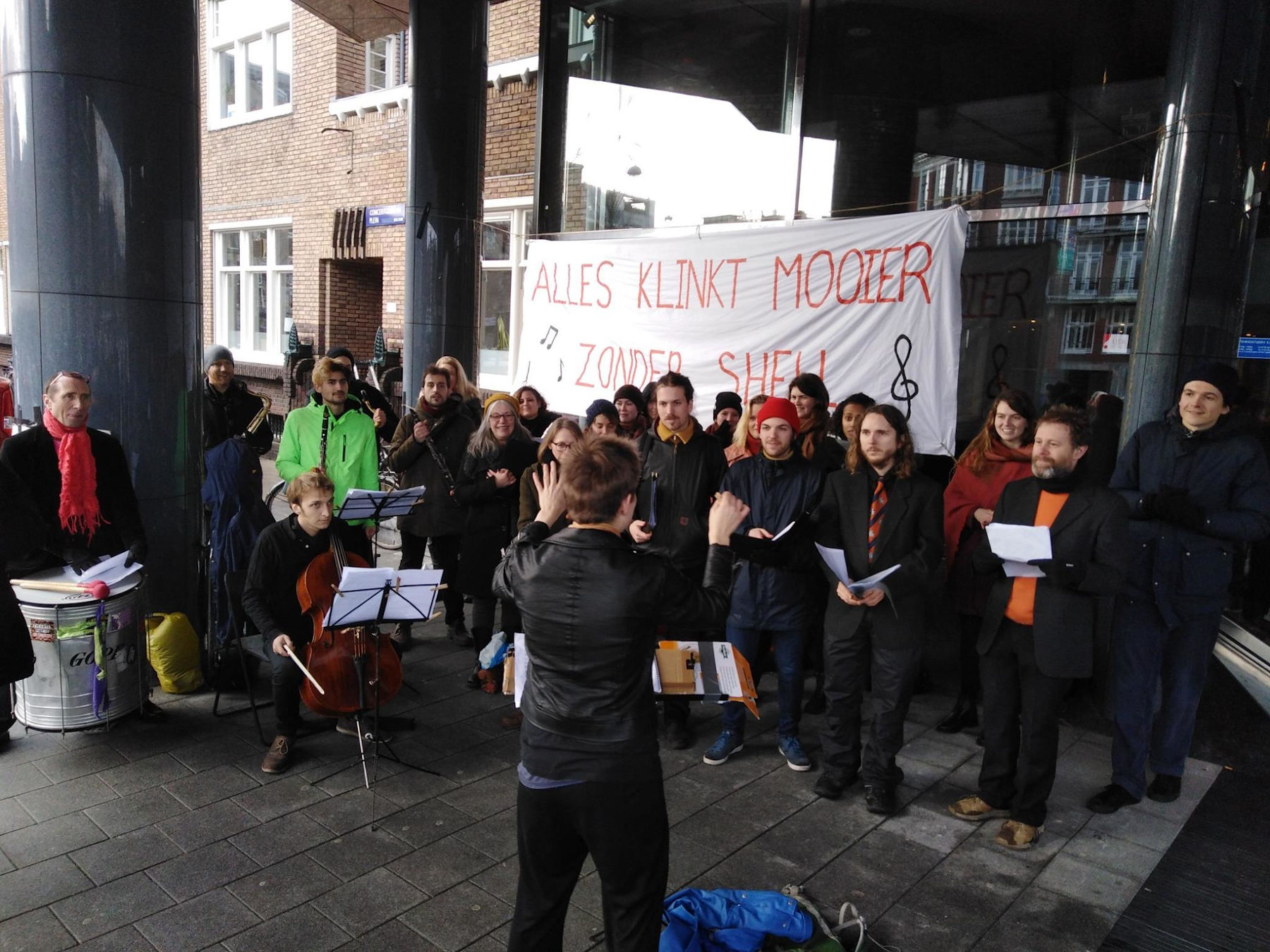 Alles klinkt mooier zonder Shell